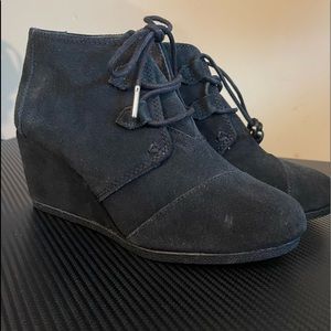 Toms wedge bootie